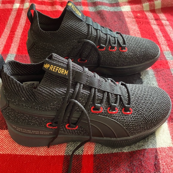 Puma Clyde court reform basketball shoes - Picture 7 of 7